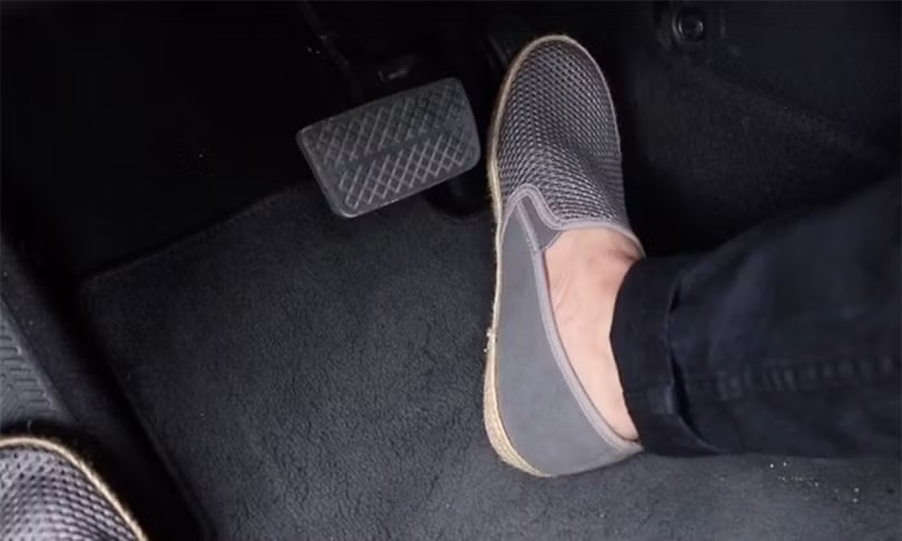 Thói quen của tài xế dễ gây hư hại cho ô tô số tự động