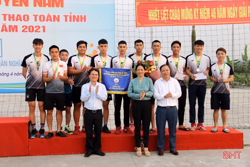 Thạch Hà vô địch Giải Bóng chuyền nam Đại hội Thể dục - thể thao Hà Tĩnh 