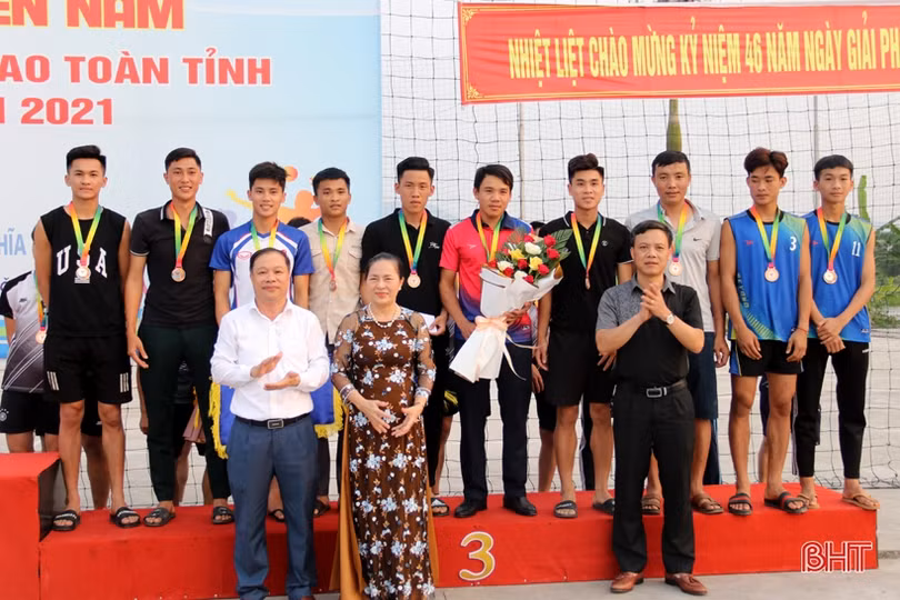 Thạch Hà vô địch Giải Bóng chuyền nam Đại hội Thể dục - thể thao Hà Tĩnh 