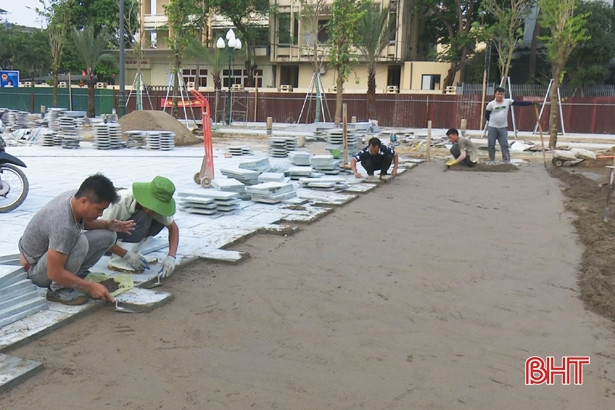 Đưa dự án nâng cấp công viên Lý Tự Trọng vào sử dụng trước ngày 30/4