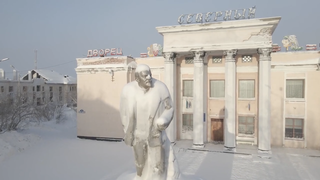 Cảnh tượng choáng ngợp tại ngôi làng bị đóng băng hoàn toàn ở Nga