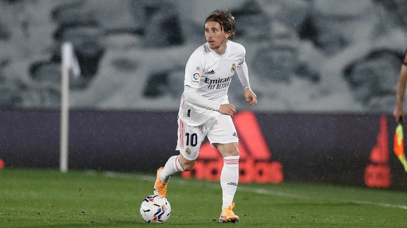 Real Madrid hòa thất vọng, cờ đến tay Barca