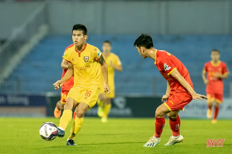 Ra quân Cup Quốc gia, Hồng Lĩnh Hà Tĩnh thắng 4-2 trước Công an Nhân dân