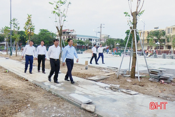 Đưa dự án nâng cấp công viên Lý Tự Trọng vào sử dụng trước ngày 30/4