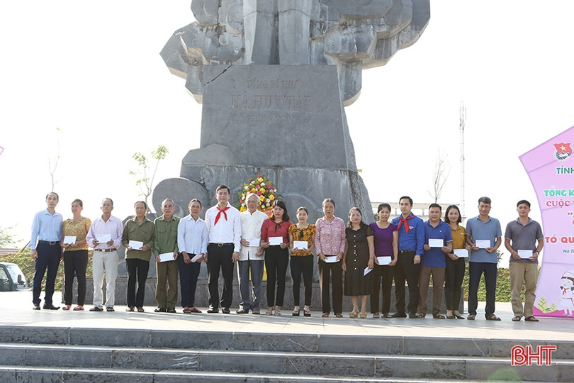 "Thiếu nhi Hà Tĩnh tự hào truyền thống - Tiếp bước cha anh” ảnh 14 Thiếu nhi Hà Tĩnh tự hào truyền thống - Tiếp bước cha anh”