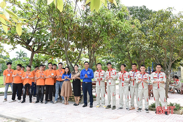 Sinh viên Cao đẳng Công nghệ Hà Tĩnh tìm hiểu về quyền và nghĩa vụ bầu cử