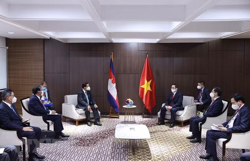 Thủ tướng Chính phủ Phạm Minh Chính gặp gỡ song phương Thủ tướng Campuchia, Singapore, Malaysia