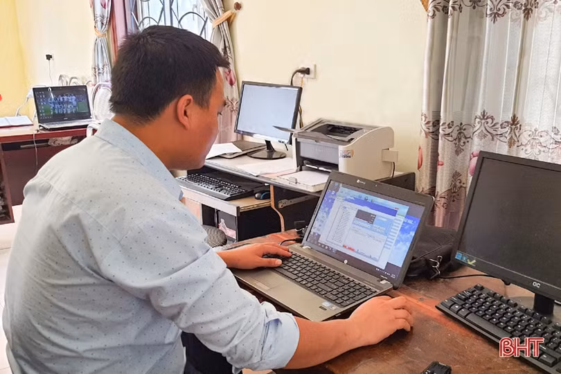 Linh hoạt tuyên truyền về bầu cử tới người dân vùng thượng Kỳ Anh