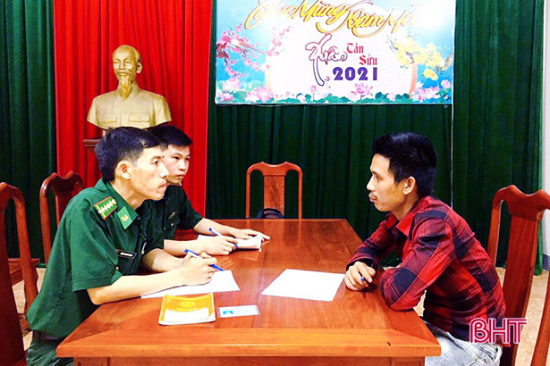 Bắt giữ 2 tàu cá ngoại tỉnh dùng giã cào đánh bắt sai vùng biển quy định