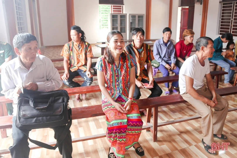 Hà Tĩnh: Tổ chức làm căn cước công dân miễn phí cho đồng bào dân tộc Chứt