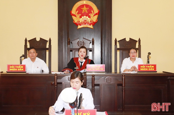 Tàng trữ trái phép chất ma túy, 2 đối tượng nhận 27 tháng tù giam