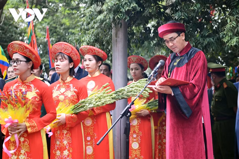 Lãnh đạo Đảng, Nhà nước dâng hương tưởng niệm các Vua Hùng