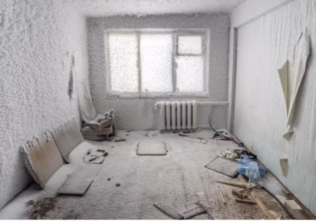 Cảnh tượng choáng ngợp tại ngôi làng bị đóng băng hoàn toàn ở Nga