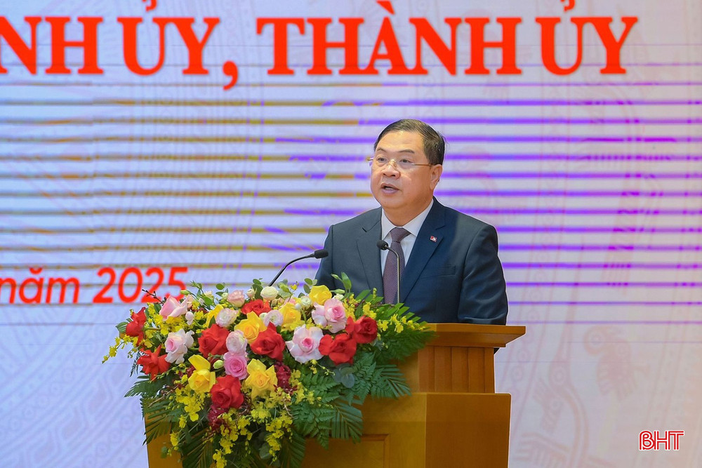 Ông Phạm Gia Túc - Ủy viên Bộ Chính trị, Bí thư Trung ương Đảng, Chánh Văn phòng Trung ương Đảng.