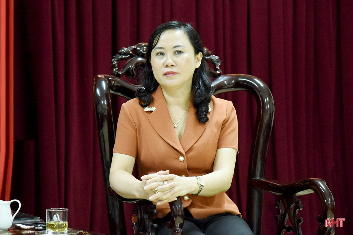 Nhân dân, cán bộ, chiến sỹ tỉnh Đồng Tháp hỗ trợ bà con vùng lũ Hà Tĩnh 500 triệu đồng