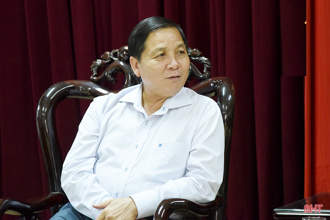 Nhân dân, cán bộ, chiến sỹ tỉnh Đồng Tháp hỗ trợ bà con vùng lũ Hà Tĩnh 500 triệu đồng