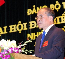 Phó Thủ tướng Thường trực Chính phủ Nguyễn Sinh Hùng phát biểu chỉ đạo Đại hội