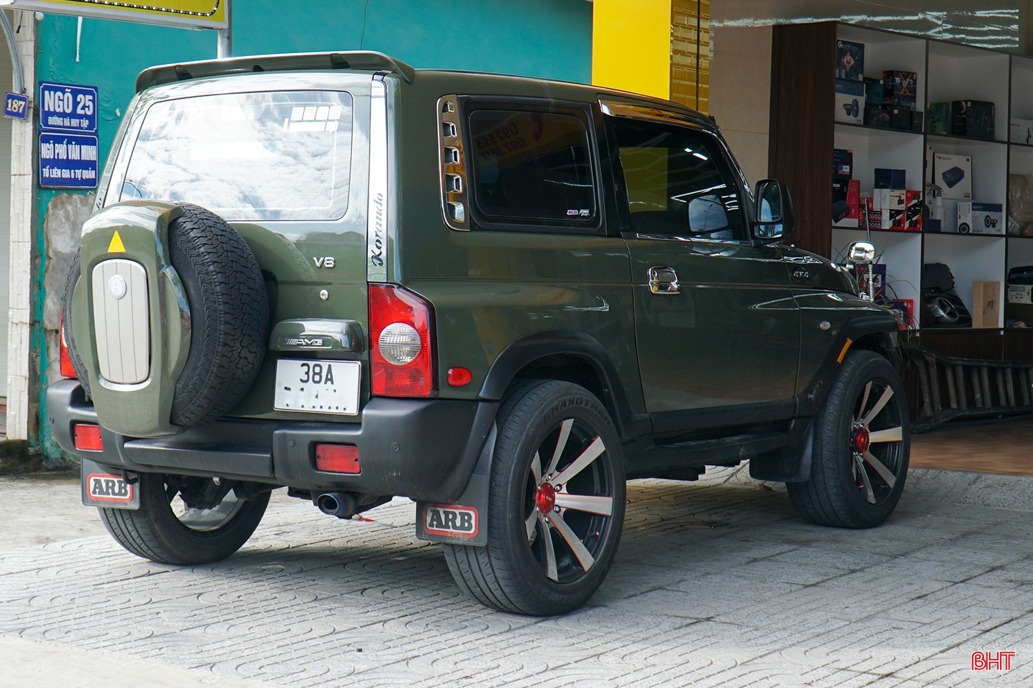 bqbht_br_do-xe-33333.jpg