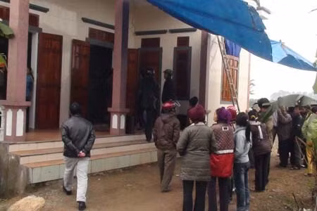 Cả 3 thành viên gia đình bị đột tử ngay trong ngôi nhà vừa mới xây xong