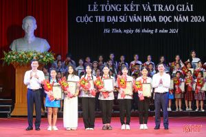 Trao 61 giải thưởng Đại sứ Văn hóa đọc Hà Tĩnh năm 2024