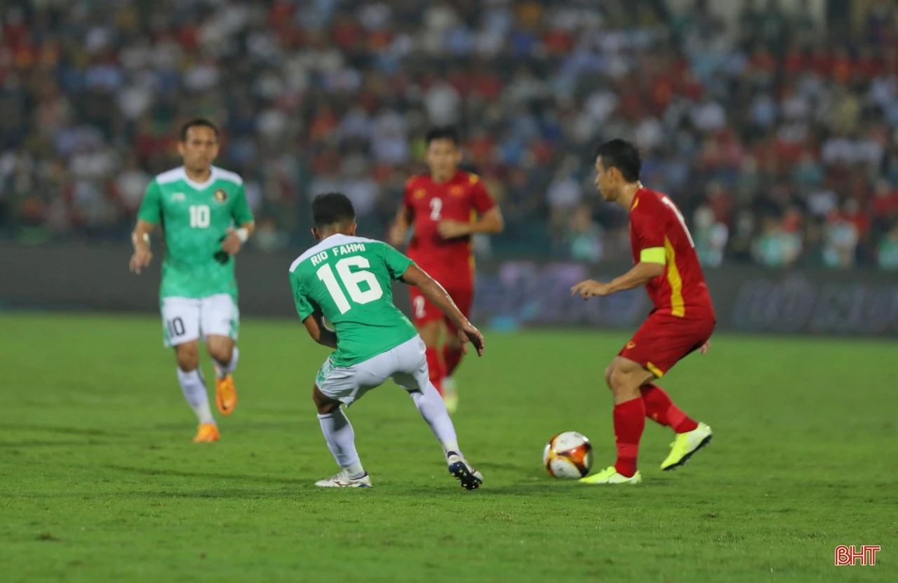 Việt Nam thắng tưng bừng Indonesia trận ra quân SEA Games 31