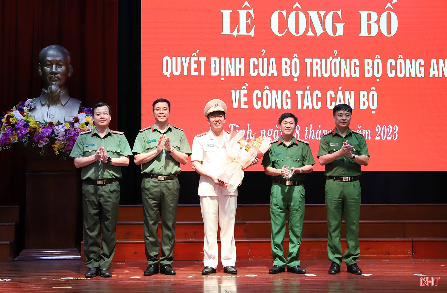 Công bố quyết định điều động Phó Giám đốc Công an Hà Tĩnh