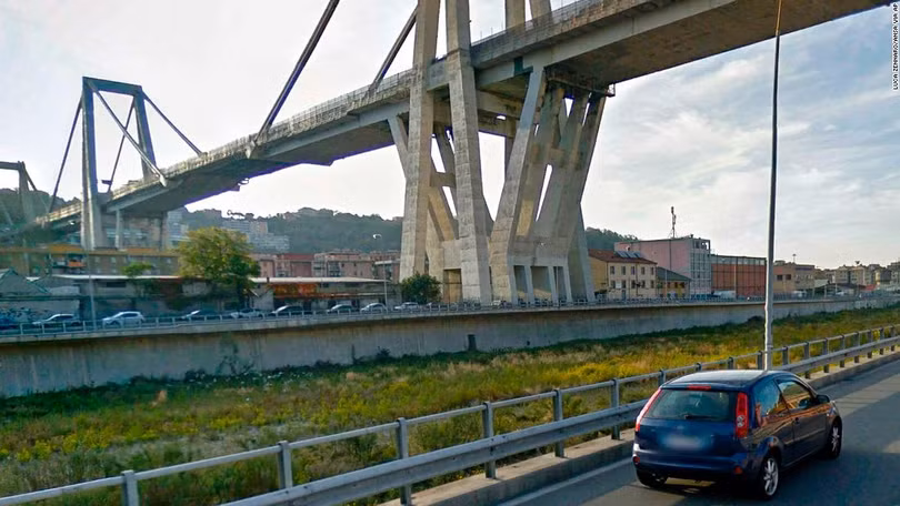 Lãnh đạo công ty điều hành cầu cao tốc đổ sập ở Italy bị kêu gọi từ chức