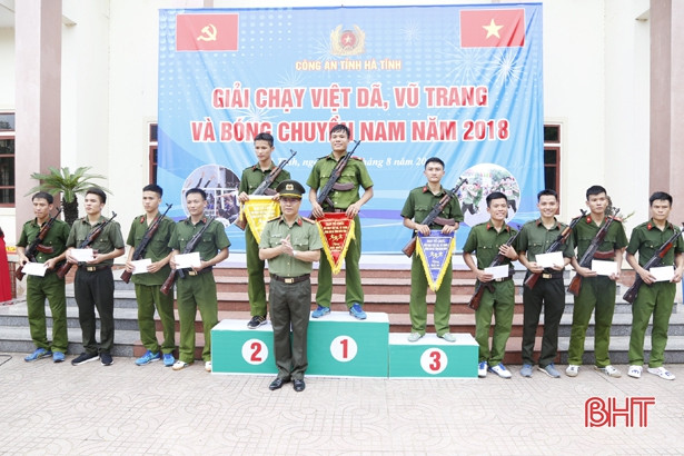 Giải chạy việt dã, vũ trang và bóng chuyền nam Công an Hà Tĩnh