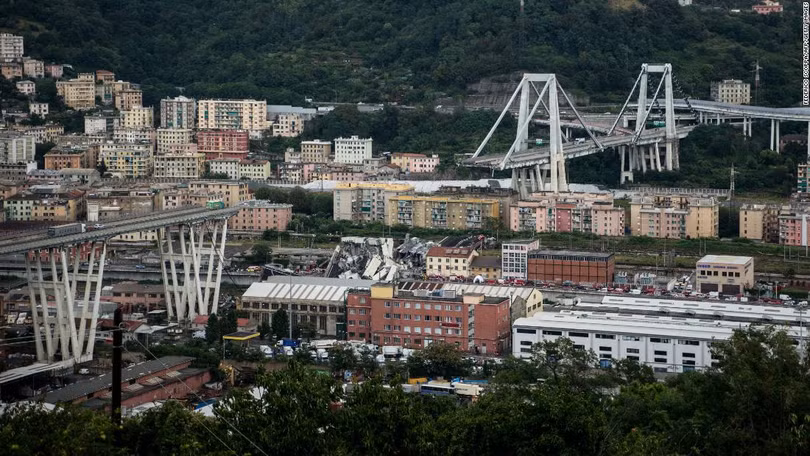 Lãnh đạo công ty điều hành cầu cao tốc đổ sập ở Italy bị kêu gọi từ chức