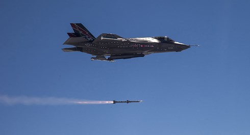 chuyên gia nga bóc mẽ loạt điểm yếu của tiêm kích đa nhiệm mỹ f35 hình 1 Chuyên gia Nga bóc mẽ loạt điểm yếu của tiêm kích đa nhiệm Mỹ F-35