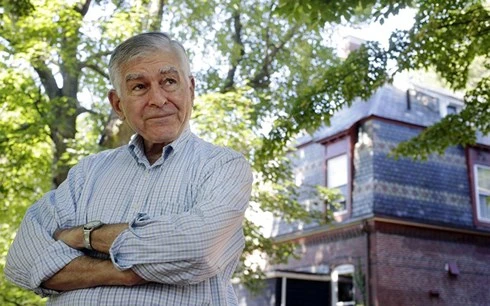 Thế giới cần 1 Hiệp ước toàn cầu về chính phủ trí tuệ nhân tạo?