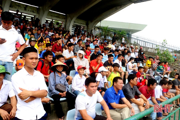 Hơn 200 thí sinh Hà Tĩnh dự tuyển vào Học viện Bóng đá Juventus Việt Nam