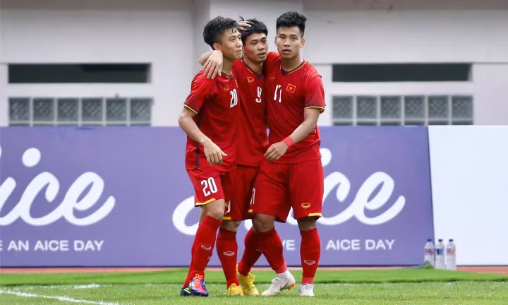 Báo Trung Quốc: “Việt Nam sẽ đứng trên Nhật Bản ở bảng D”