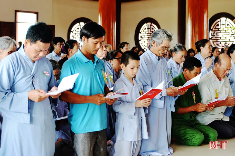 Nghẹn ngào tiếng kinh Vu lan...