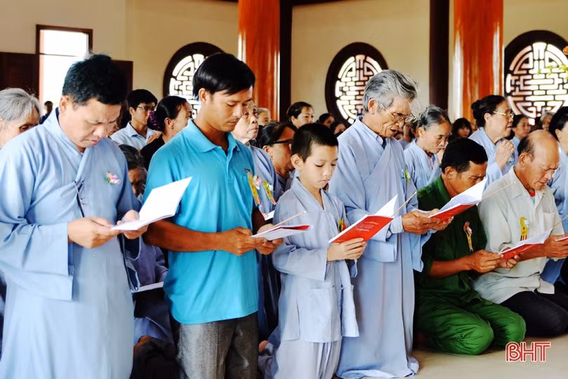 Nghẹn ngào tiếng kinh Vu lan...