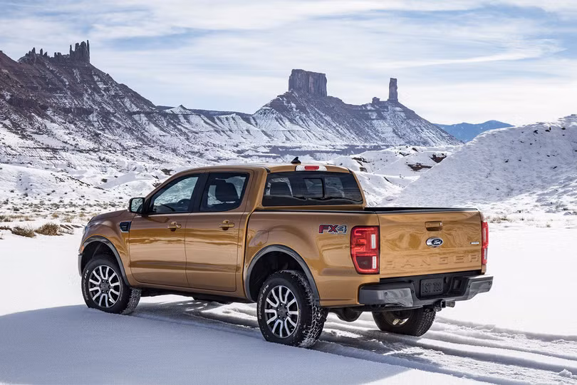 Ford Ranger 2019 rò rỉ giá bán từ 24.300 USD