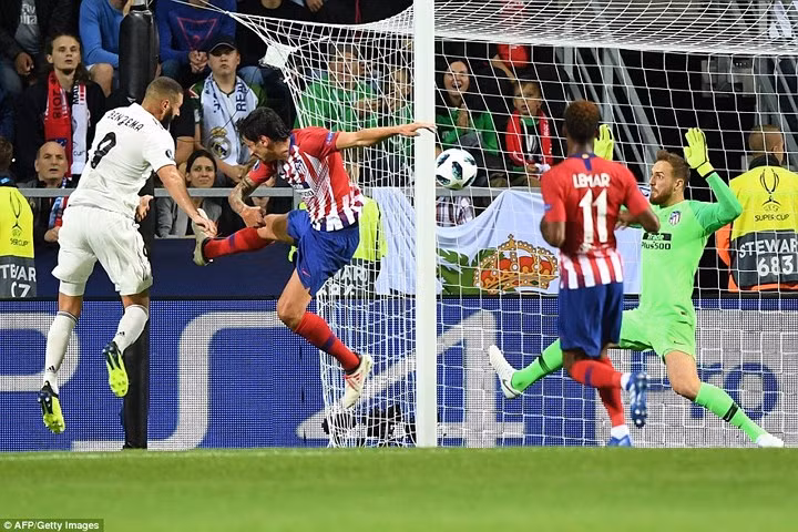 Toàn cảnh Real Madrid 2-4 Atletico Madrid: Cuộc rượt đuổi ngoạn mục