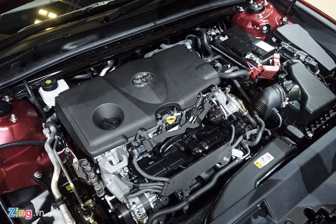 Toyota Camry 2019 ra mắt tại Singapore, rộng cửa về Việt Nam