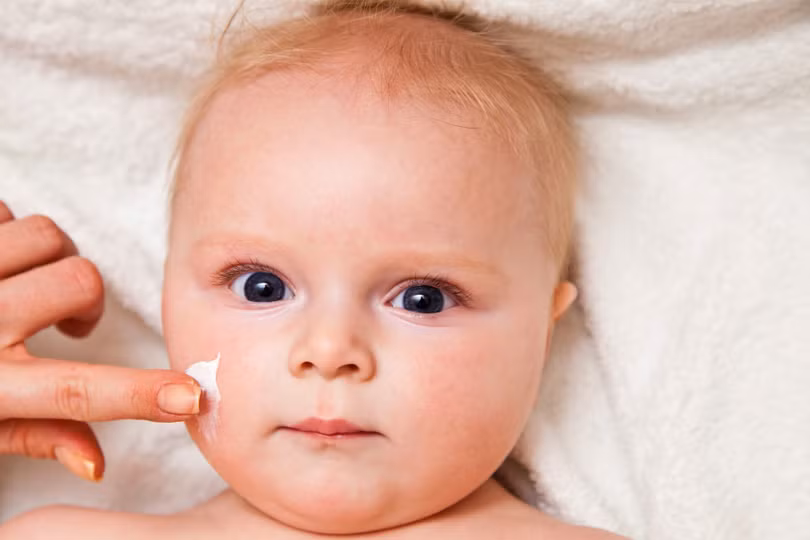 Dùng quạt sưởi cho bé sao cho đúng?