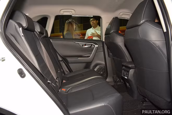 Chi tiết Toyota RAV4 2019 vừa ra mắt Đông Nam Á