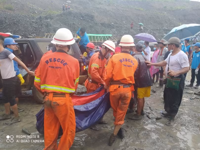 Hiện trường vụ sạt lở mỏ ngọc bích khiến hơn 100 người thiệt mạng ở Myanmar