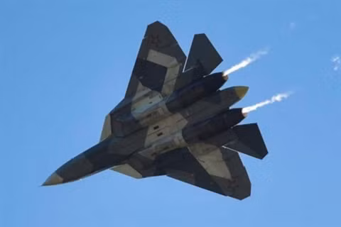 Ba Lan tin rằng Su-57 bị radar phát hiện...từ xa?