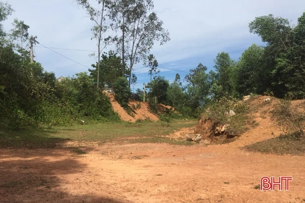 Nguy cơ mất an toàn từ nhiều hồ đập xuống cấp ở huyện miền núi Hà Tĩnh