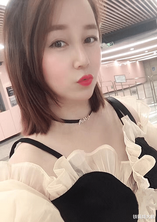 Chàng trai sốc vì nhan sắc của người yêu online