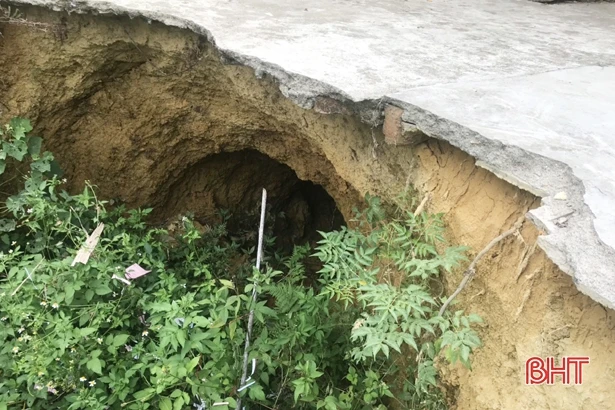 Nguy cơ mất an toàn từ nhiều hồ đập xuống cấp ở huyện miền núi Hà Tĩnh