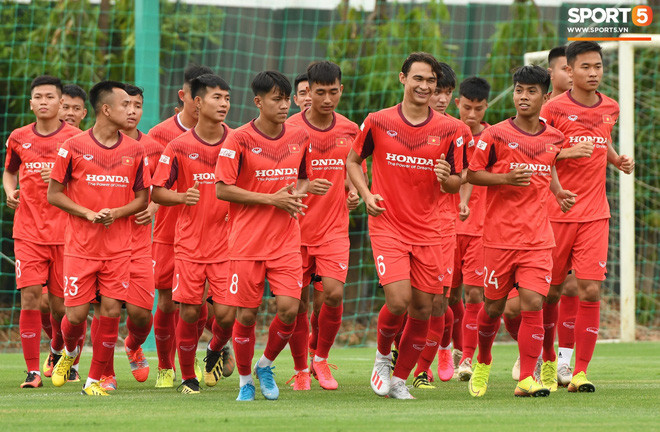 Sao trẻ Việt kiều Pháp được HLV Park gọi lên U22 Việt Nam là ai?