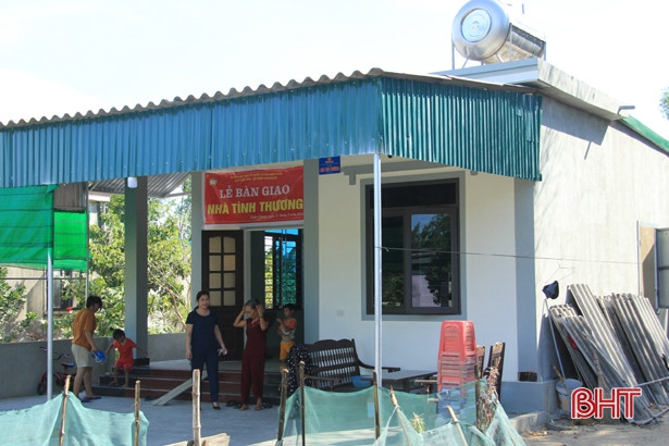 190 triệu đồng xây nhà tình thương cho hộ nghèo ở Nghi Xuân
