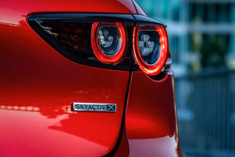 Mazda3 thế hệ mới ra mắt, dùng động cơ xăng không bugi