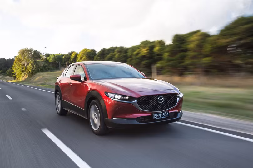 Mazda3 thế hệ mới ra mắt, dùng động cơ xăng không bugi