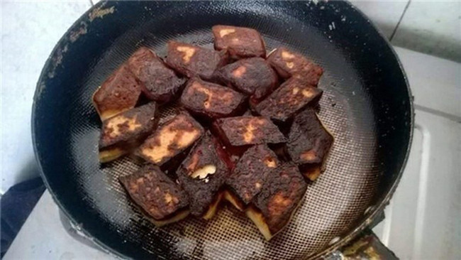 “Cười ra nước mắt” trước màn ra mắt nhà người yêu của các cô gái 